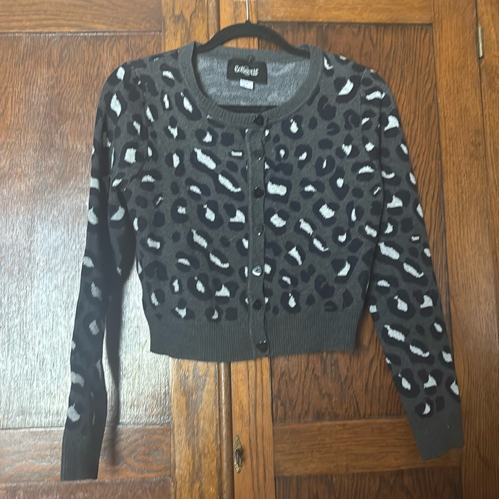 Leopard print three quarter sweater